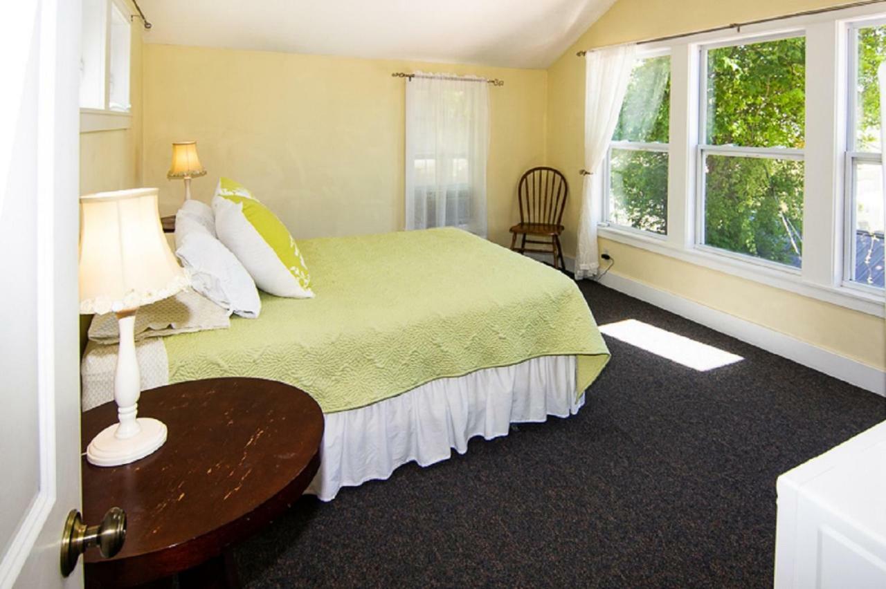 Serendipity Resort Grand Haven Esterno foto